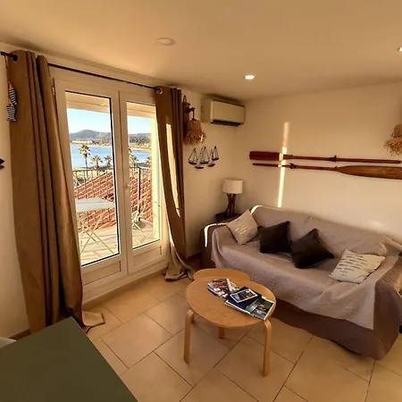 Lägenhet Balcon Des Iles D'or - T2 Seafront Historic Center