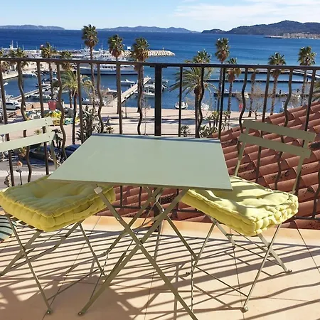 Apartment Balcon Des Iles D'or - T2 Seafront Historic Center *